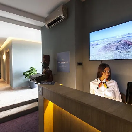 Republic Square Sky Terrace 3*